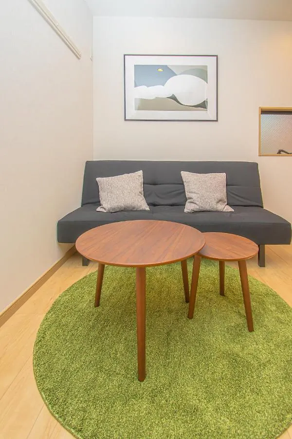 La Chic Stay Hakata Fukuoka  0*, Fukuoka (Fukuoka)