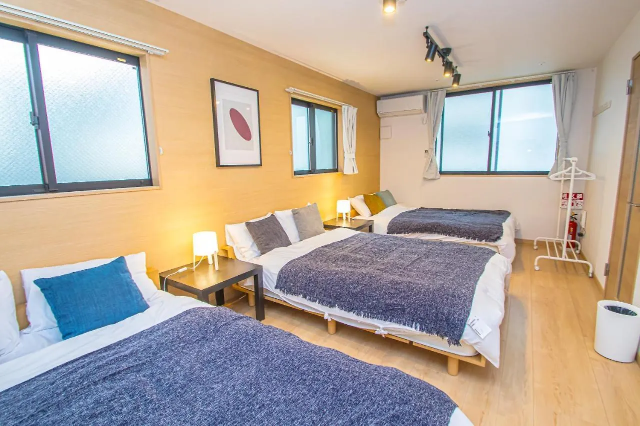 La Chic Stay Hakata location
